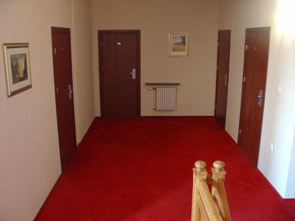 Отель Rezydencja Parkowa Варшава Номер фото